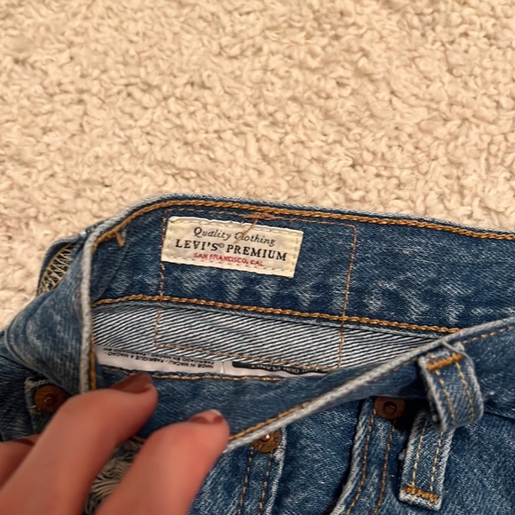 Levis High Waist Jean Short - Picture 2 of 4